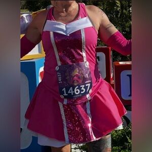 Princess Aurora running outfit